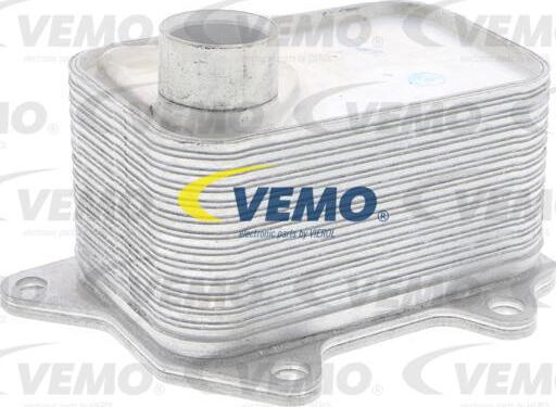Vemo V15-60-6068 - Yağ soyuducu, mühərrik yağı www.furqanavto.az